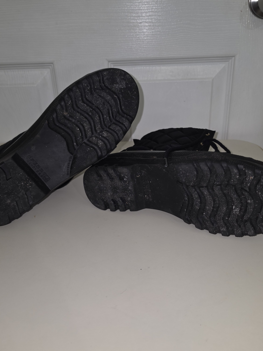 Sperry Black Quilted Lace-Up Winter Duck Boots with Purple Lining - Picture 8 of 10